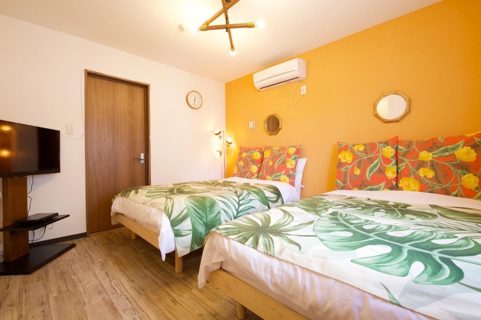 Clomtown Ishigaki Apartment Ishigaki  Exterior photo